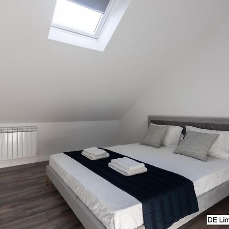 Dona Emilia Guest House & Studio Apartment Building Viana do Castelo Buitenkant foto