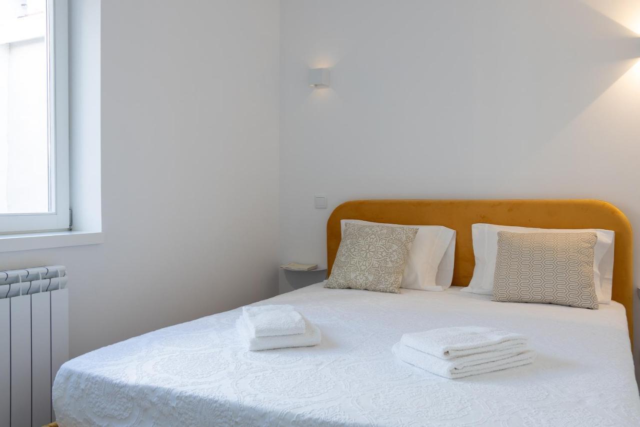 Dona Emilia Guest House & Studio Apartment Building Viana do Castelo Buitenkant foto