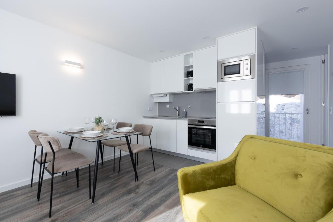 Dona Emilia Guest House & Studio Apartment Building Viana do Castelo Buitenkant foto